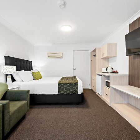 Bomaderry Motor Inn Nowra Exterior photo