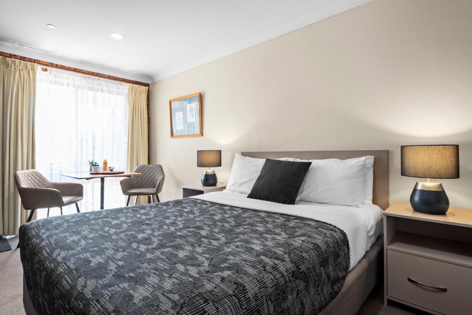 Bomaderry Motor Inn Nowra Exterior photo